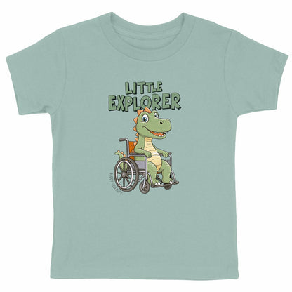 Little Explorer | Dino in a wheelchair | Organic kids t-shirt - front_green